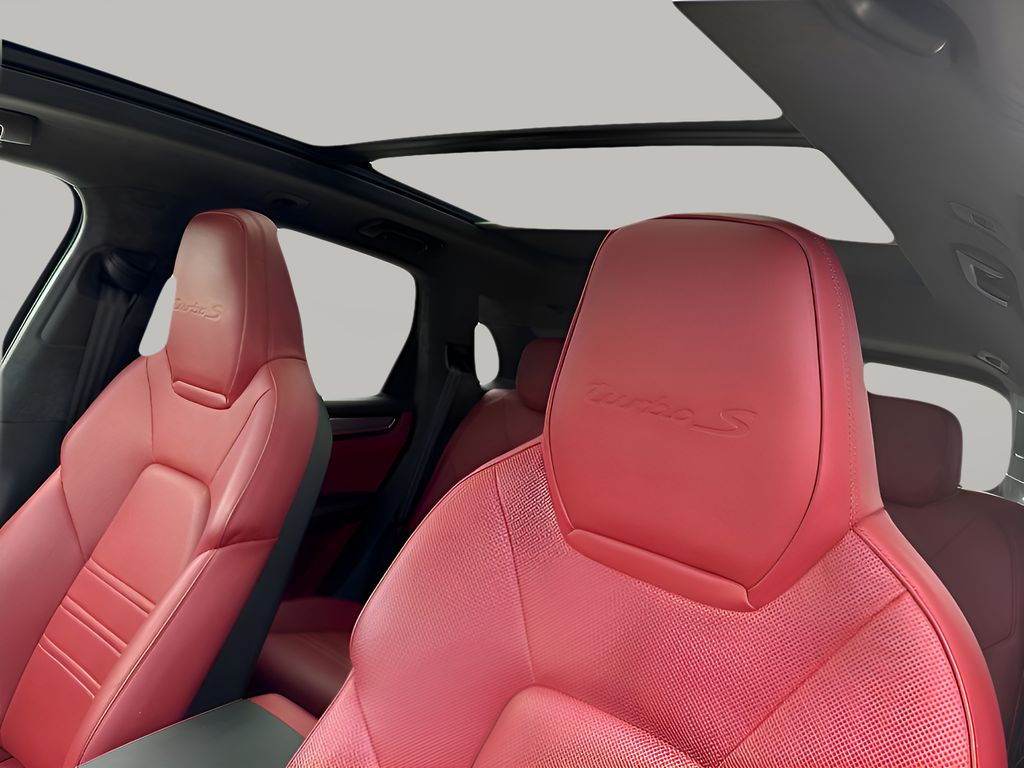 Used Car 2023 Porsche Cayenne E-hybrid  Turbo S For Sale Under $130,000 In Austin, Texas