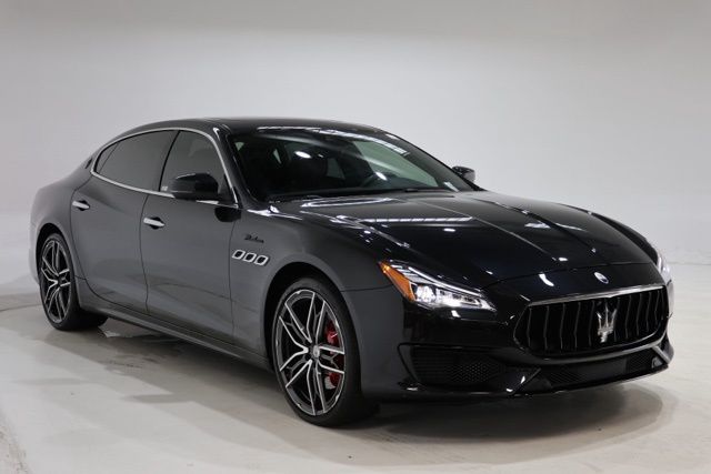Nero Ribelle Metallic 2023 Maserati Quattroporte Sedan All-Wheel Drive 8-Speed Automatic