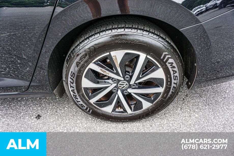 Used 2024 Gray Volkswagen 1.5T S image 17