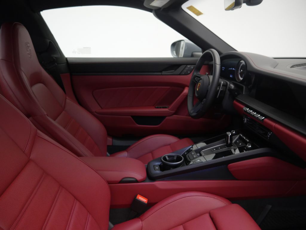 Thumbnail: 2024 Porsche 911 - 22