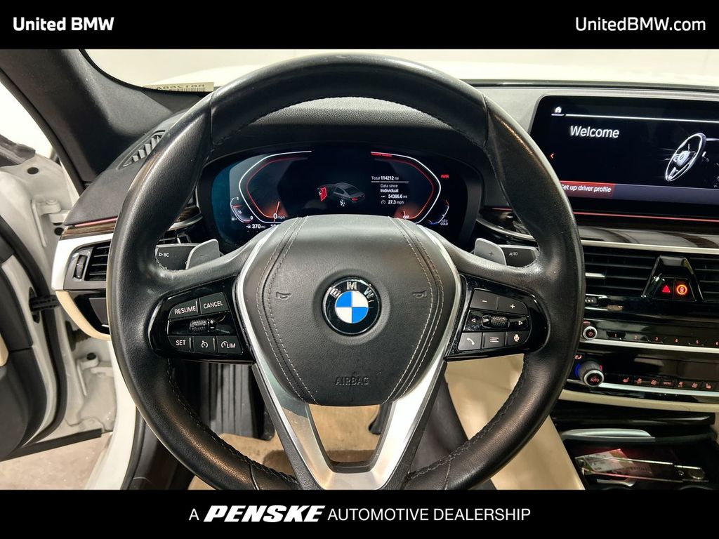 2021 BMW 5 Series 530i 14