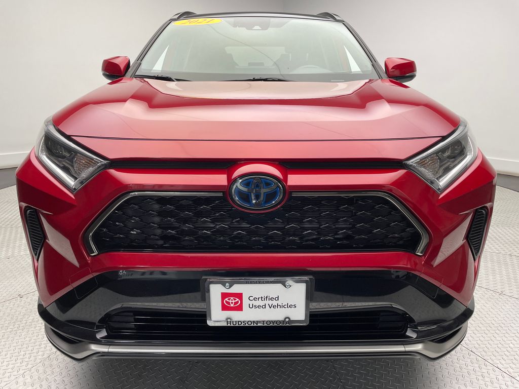 2021 Toyota RAV4 SE 2