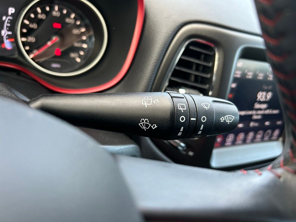 Thumbnail: 2019 Jeep Compass - 20