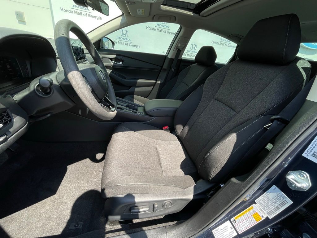 2025 Honda Accord SE 25