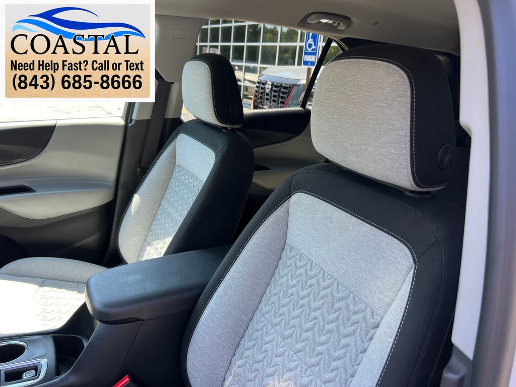 2023 Chevrolet Equinox LS White at Matthews Motors of Wilmington