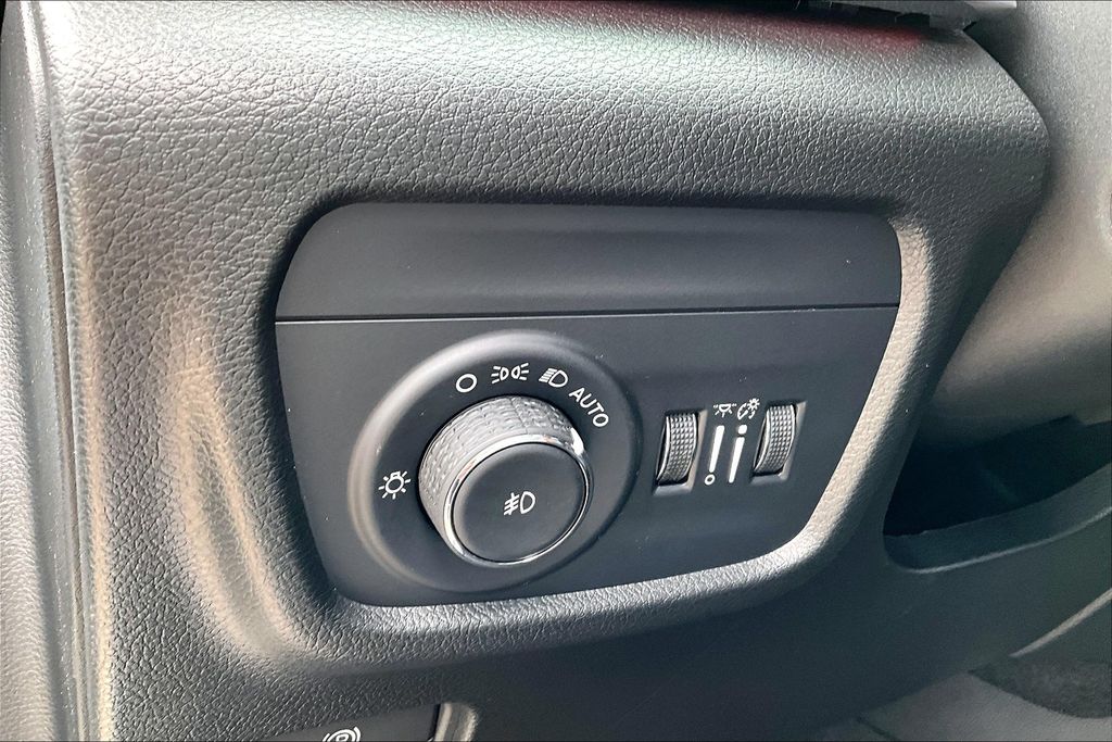 New 2025 Jeep Grand Cherokee L Overland 4D Sport Utility