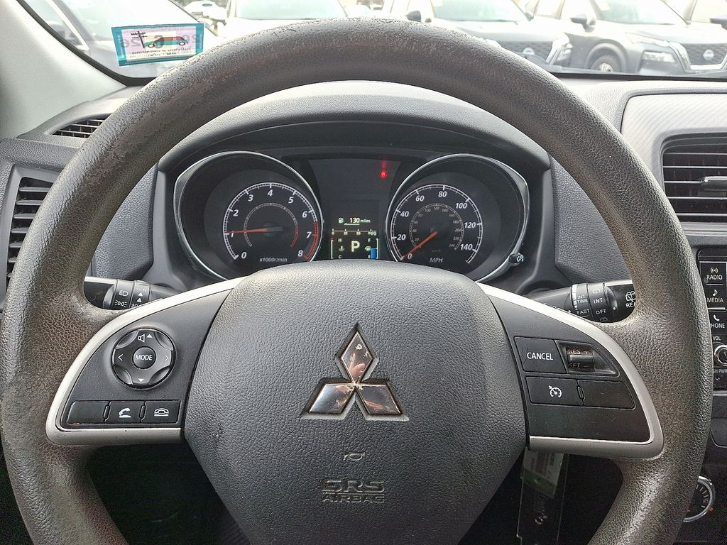 Thumbnail: 2019 Mitsubishi Outlander Sport - 18