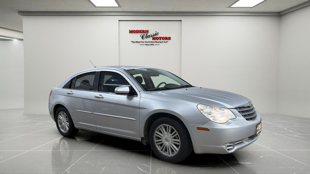 Bright Silver Metallic Clearcoat/Black Vinyl Top 2008 Chrysler Sebring Touring Sedan FWD Sedan Front-Wheel Drive 4-Speed Automatic