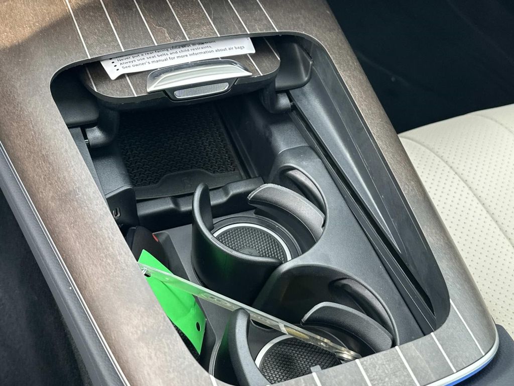 Thumbnail: 2026 Mercedes-Benz E-Class - 23