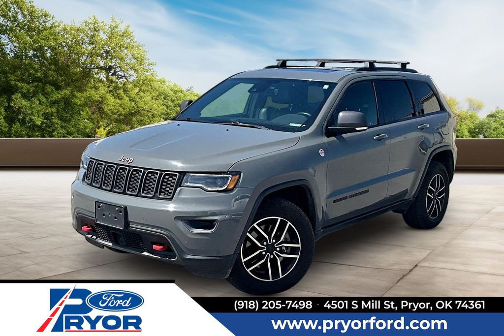 Sting-Gray Clearcoat 2019 Jeep Grand Cherokee Trailhawk 4WD SUV / Crossover Four-Wheel Drive 8-Speed Automatic