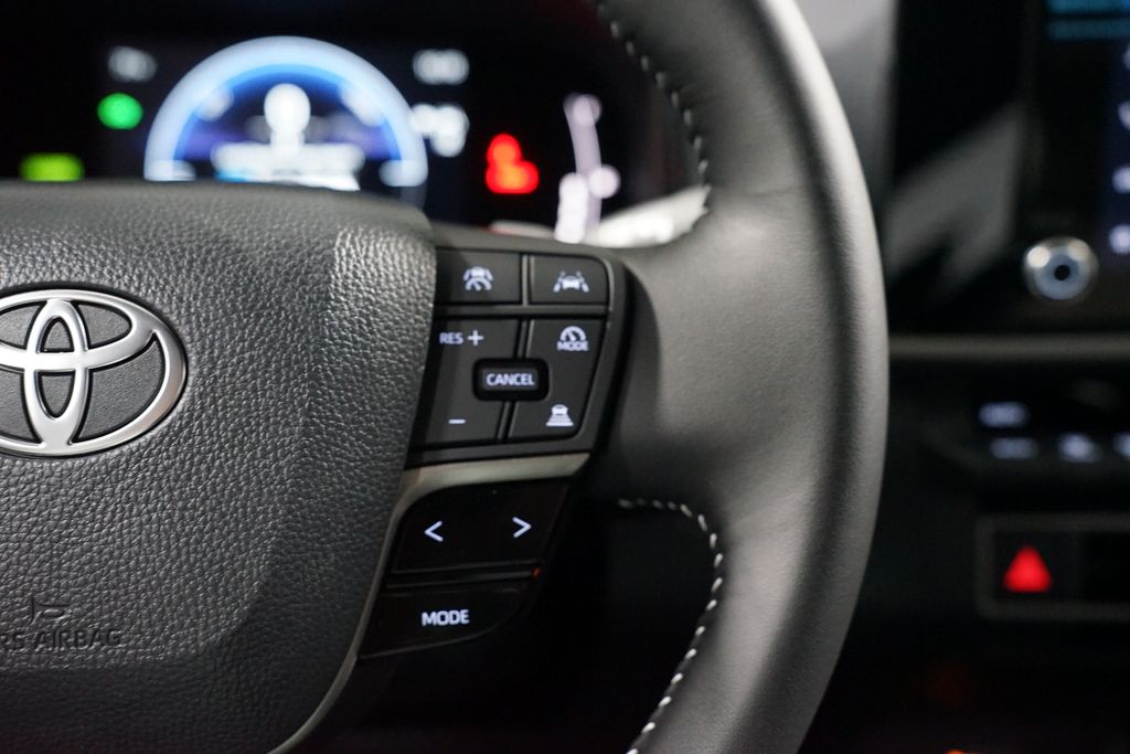 Thumbnail: 2026 Toyota Camry - 13