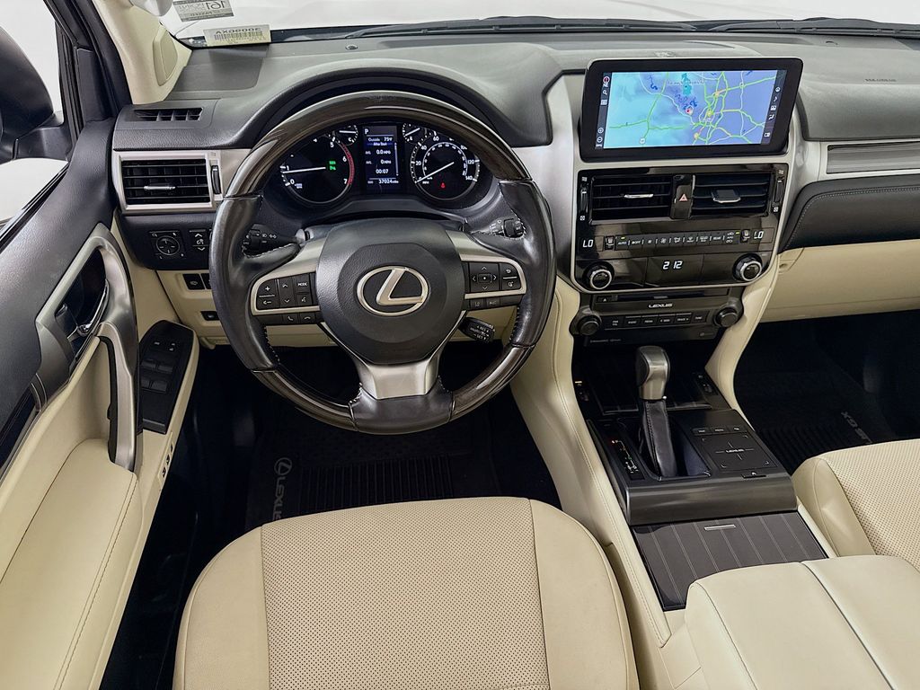 Thumbnail: 2023 Lexus GX - 23
