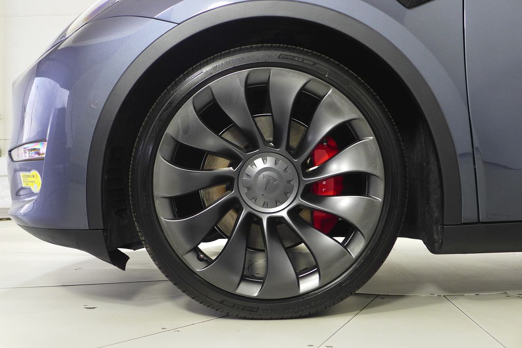 Thumbnail: 2022 Tesla Model Y - 5