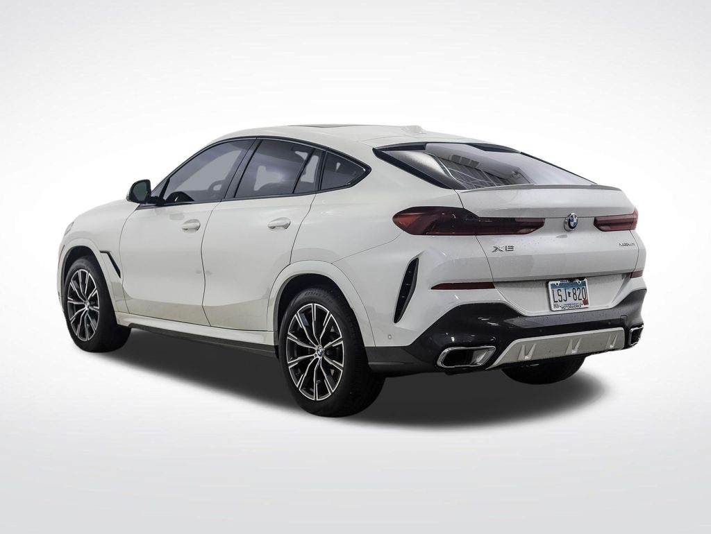 Thumbnail: 2024 BMW X6 - 3