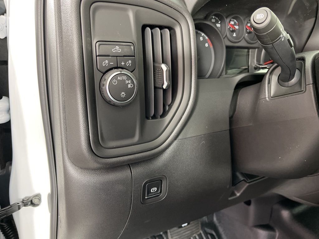 2025 Chevrolet Silverado 1500 WT 24