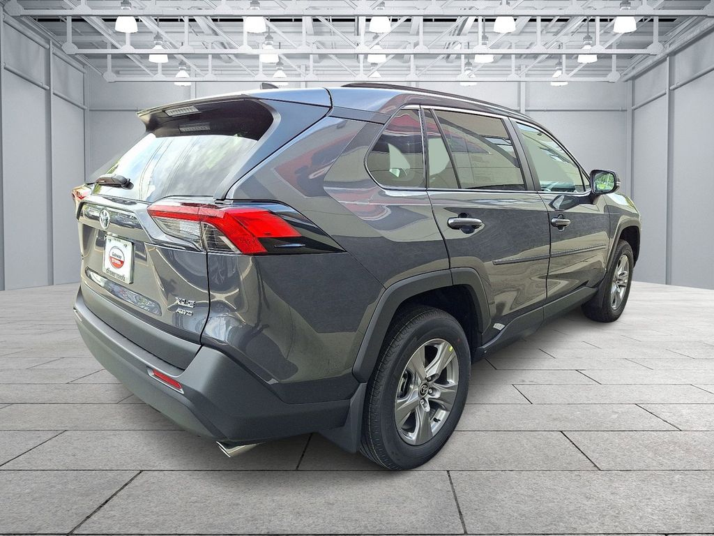 Thumbnail: 2025 Toyota RAV4 - 3