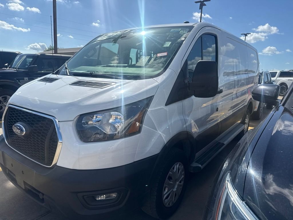 2025 Ford Transit Cargo 250 Low Roof RWD