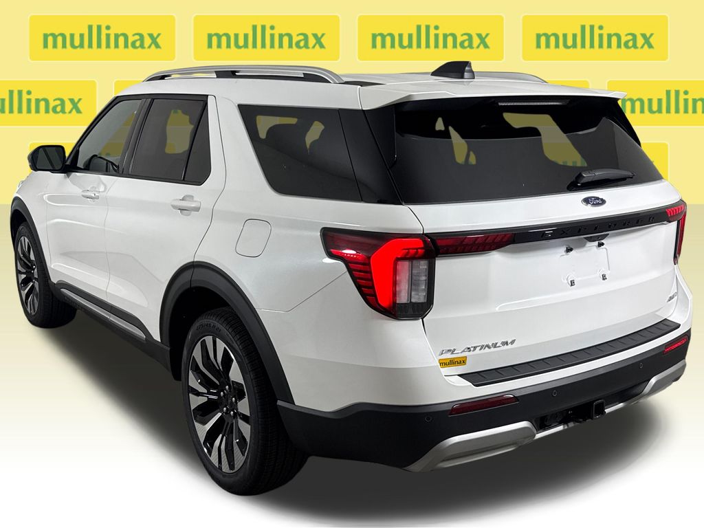 New 2026 White Ford Platinum image 3