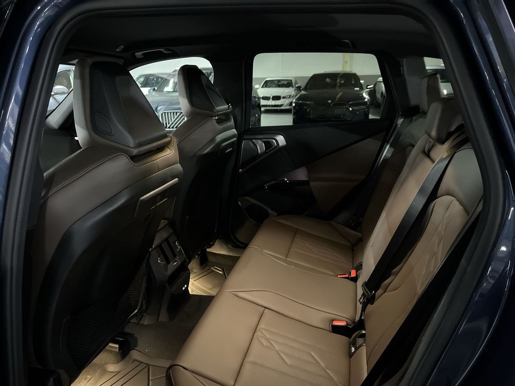 Thumbnail: 2026 BMW X3 - 22