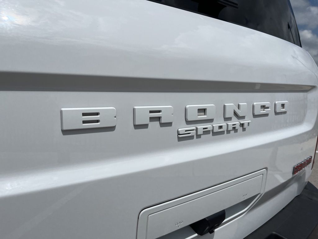 Thumbnail: 2021 Ford Bronco Sport - 9