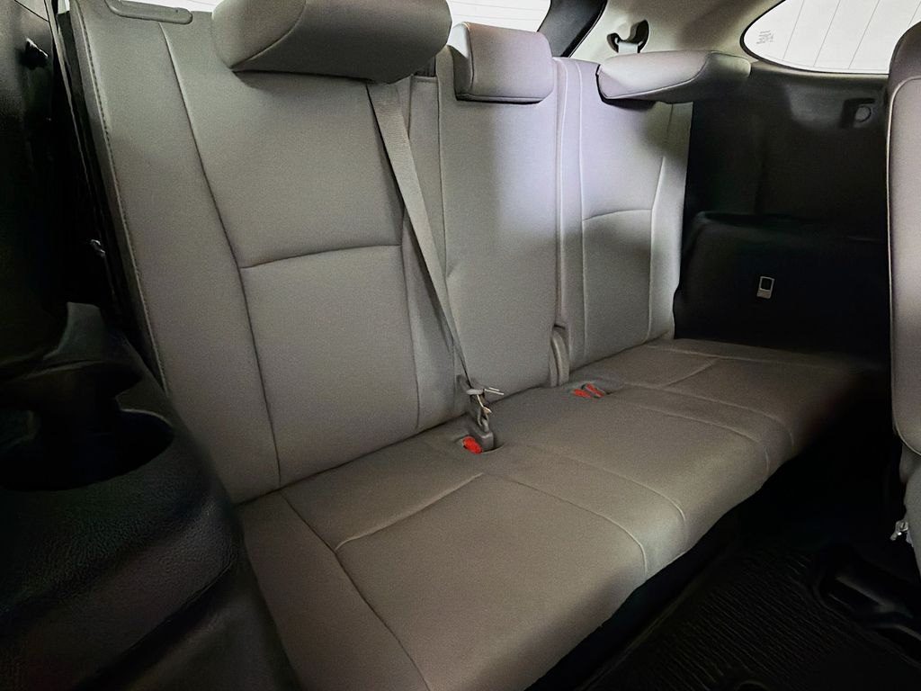 Used 2021 Toyota Highlander SUV