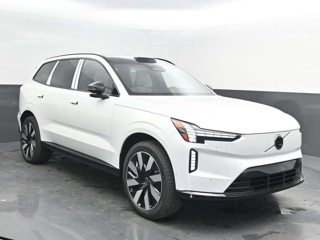 2025 Volvo EX90 Twin Performance Plus 7-Passenger eAWD