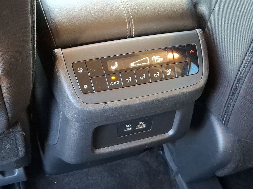 Thumbnail: 2024 Nissan Pathfinder - 11