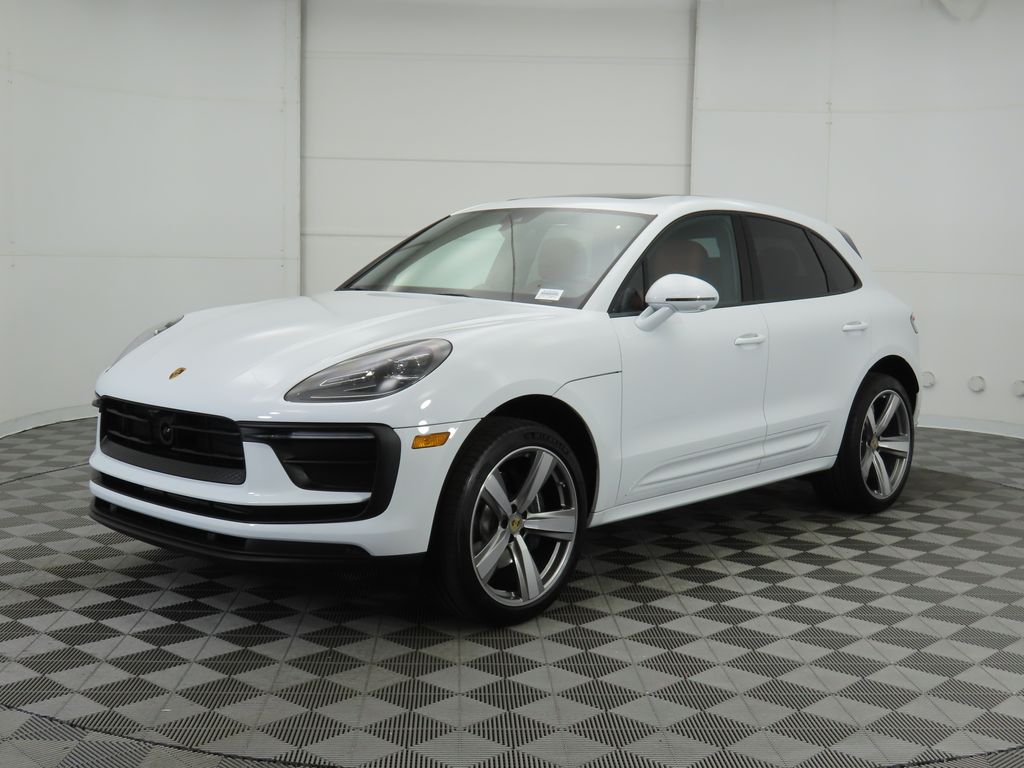 2024 Porsche Macan  -
                Phoenix, AZ