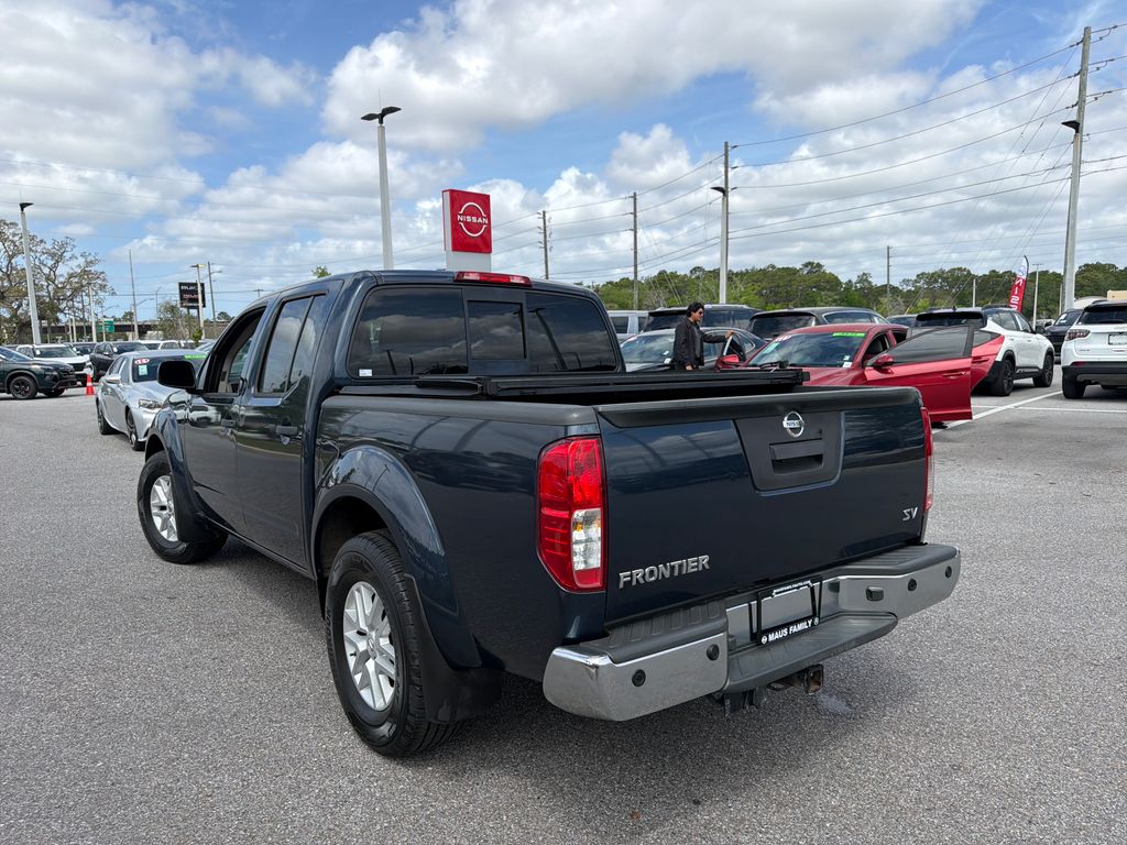 Used 2017 Nissan Frontier SV 4D Crew Cab