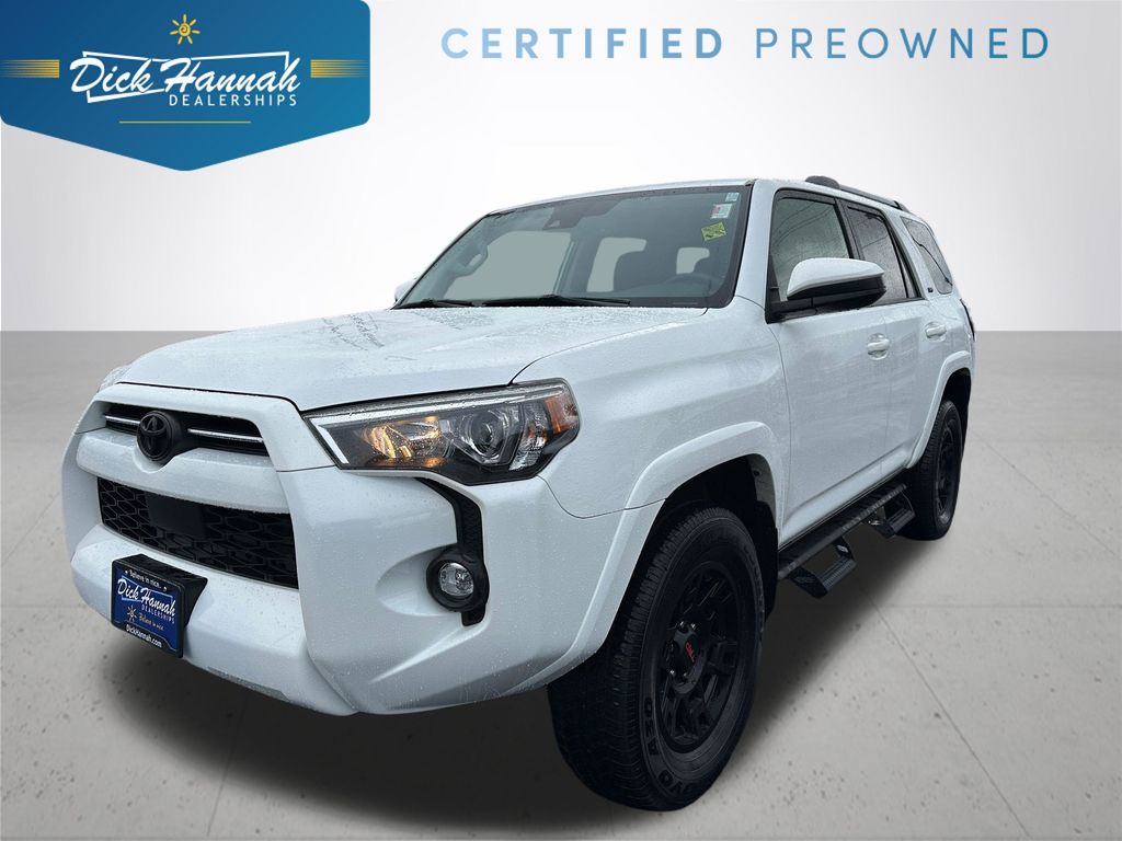 2023 Toyota 4Runner SR5 4WD