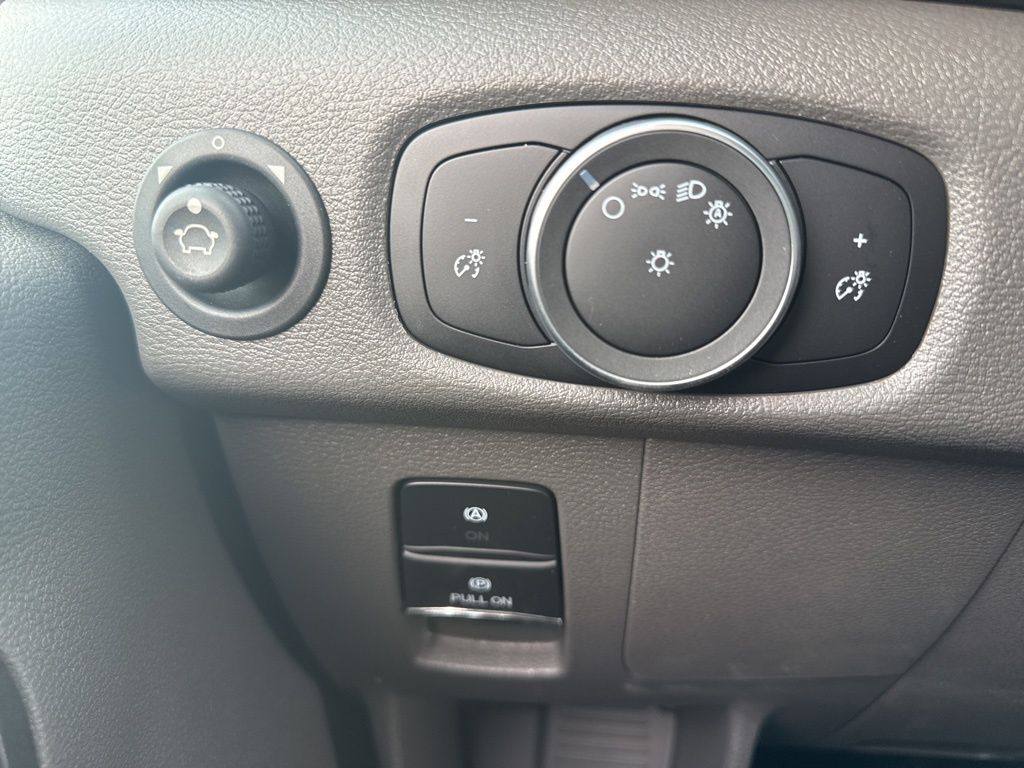 New 2025 White Ford Base image 9