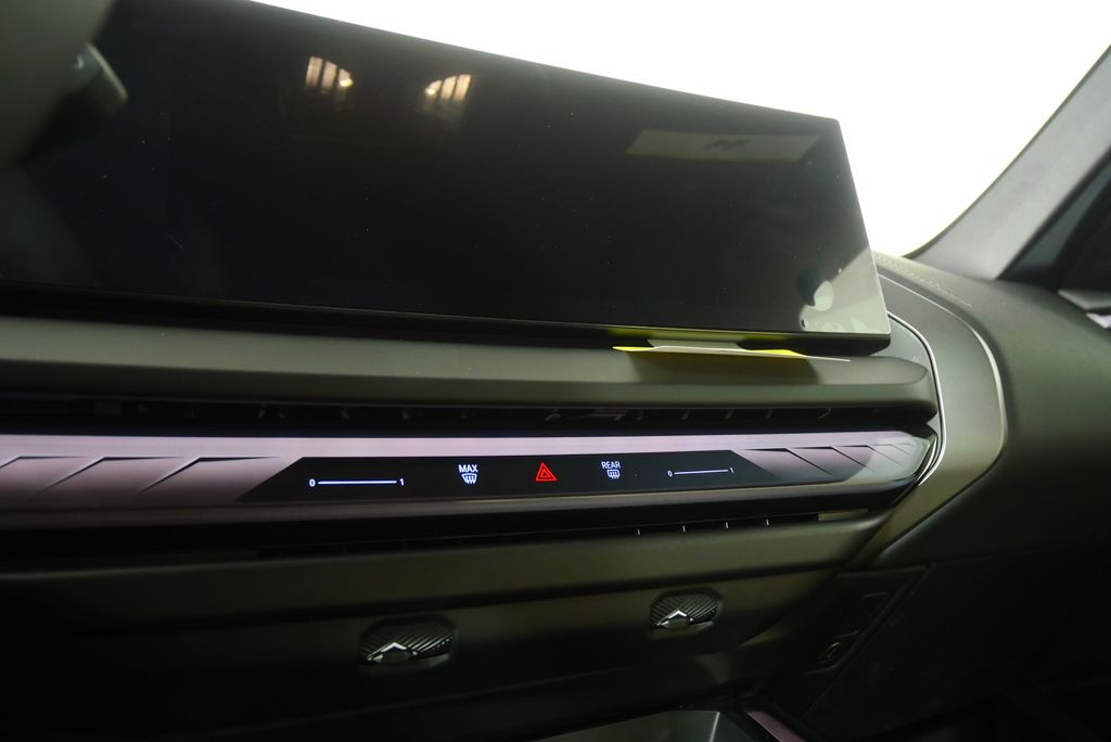 Thumbnail: 2026 BMW X3 - 22