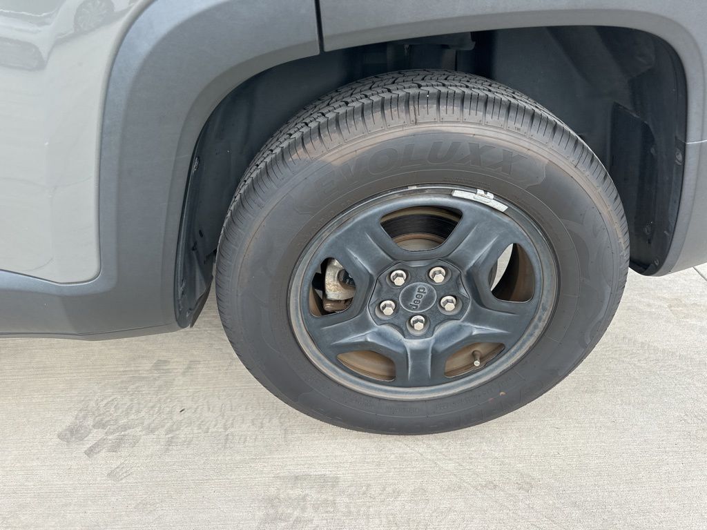 2019 Sting-Gray Clearcoat Jeep Renegade Sport FWD SUV