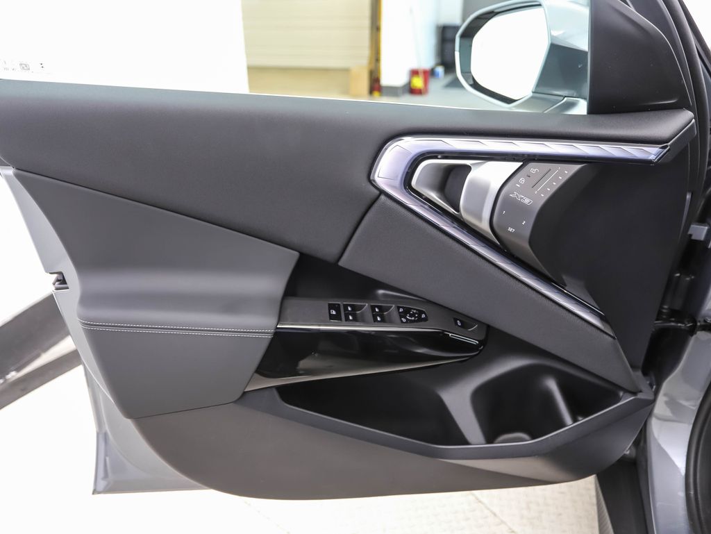 Thumbnail: 2026 BMW X3 - 10