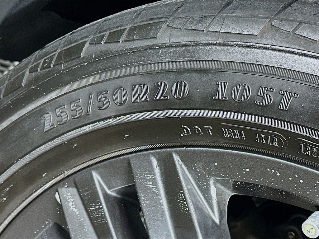 Used 2022 Gray Volkswagen 3.6L V6 SEL R-Line image 34