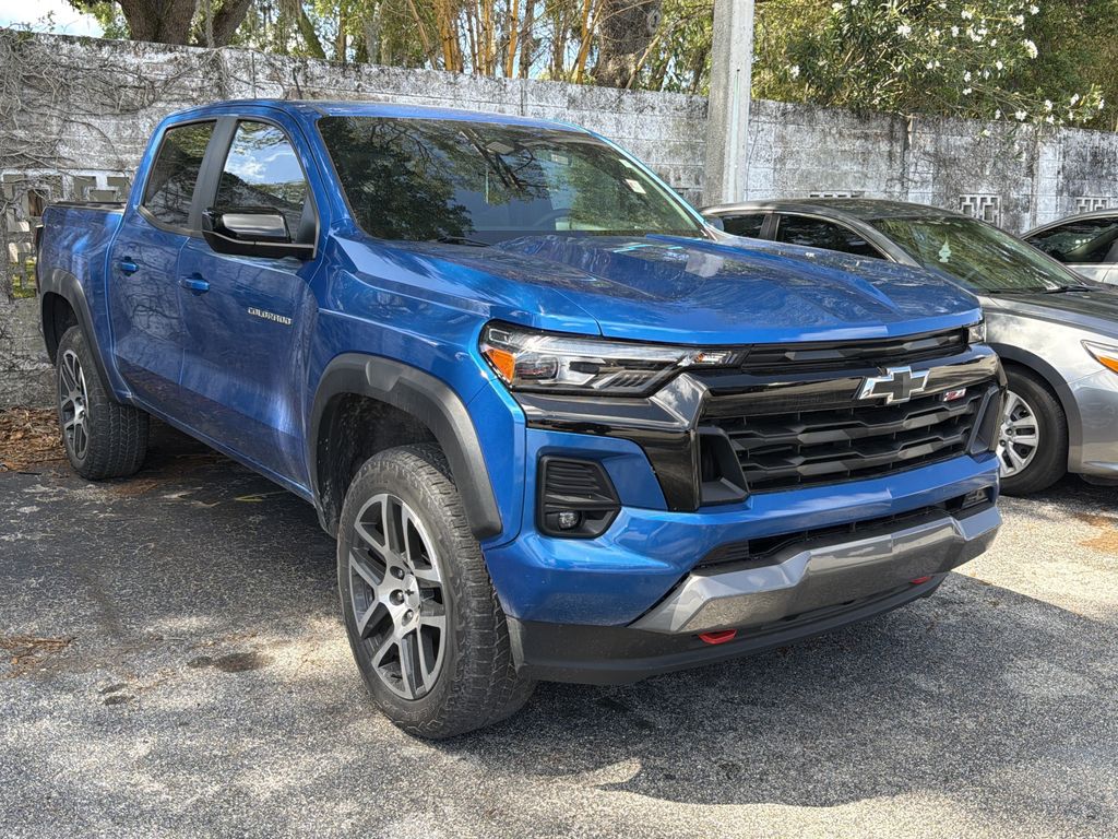 Glacier Blue Metallic 2023 Chevrolet Colorado Z71 Crew Cab 4WD Pickup Truck Four-Wheel Drive 8-Speed Automatic