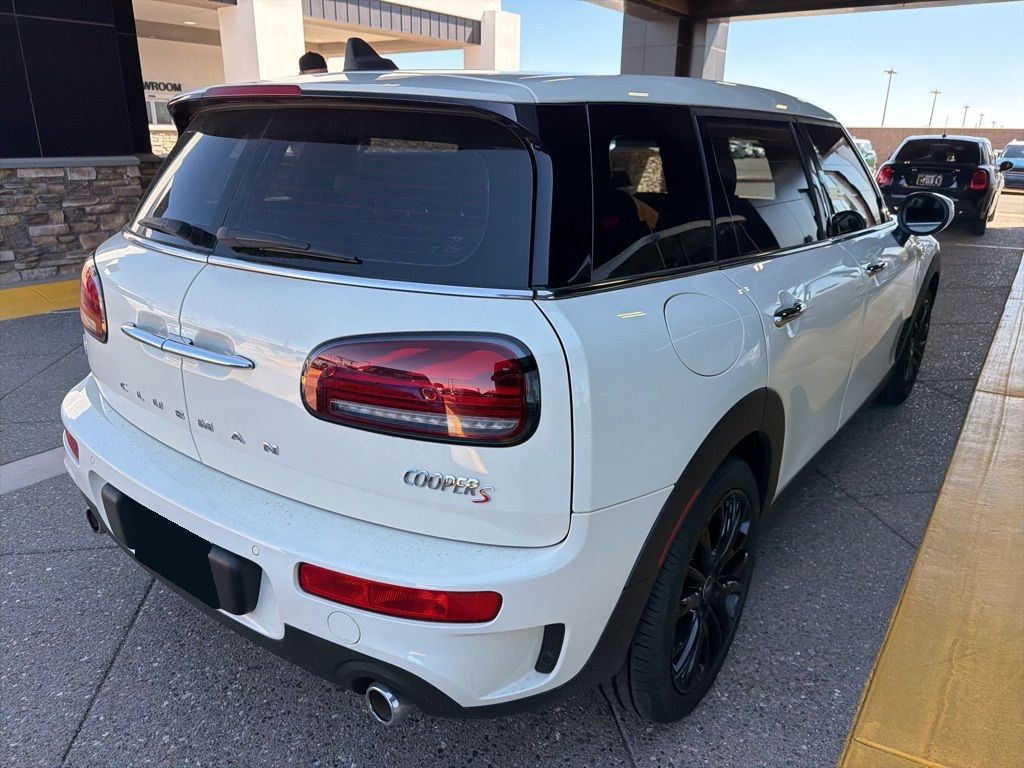 Thumbnail: 2021 MINI Cooper Clubman - 7