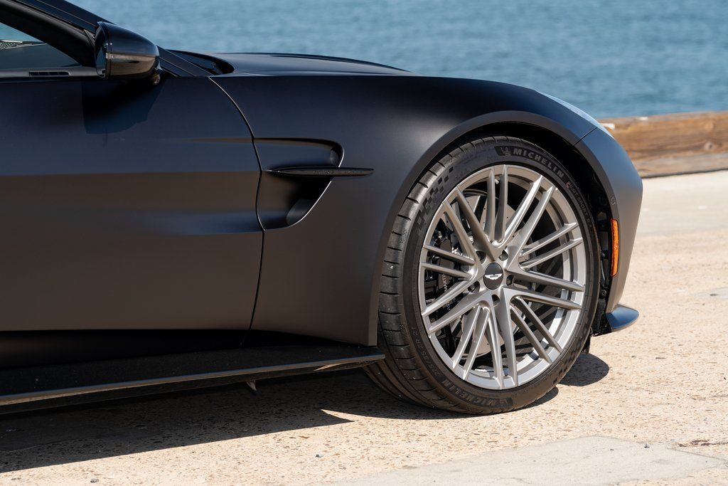 2026 Aston Martin Vantage Base - Photo 8