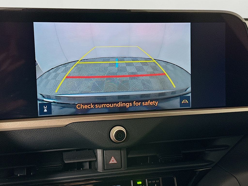 Thumbnail: 2023 Toyota Crown - 14