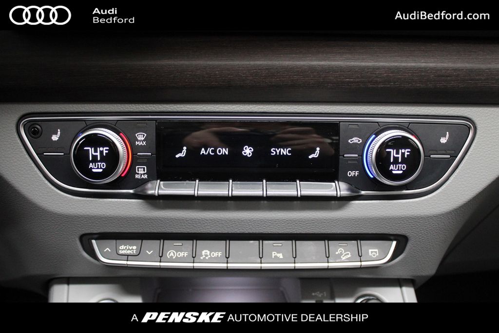 Thumbnail: 2022 Audi Q5 - 16