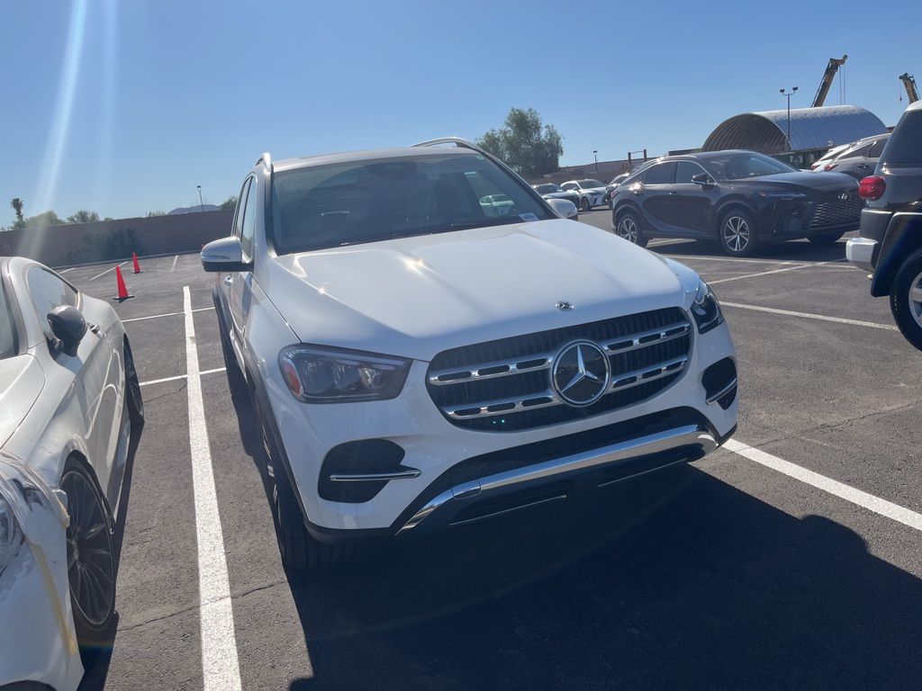 Thumbnail: 2025 Mercedes-Benz GLE - 3