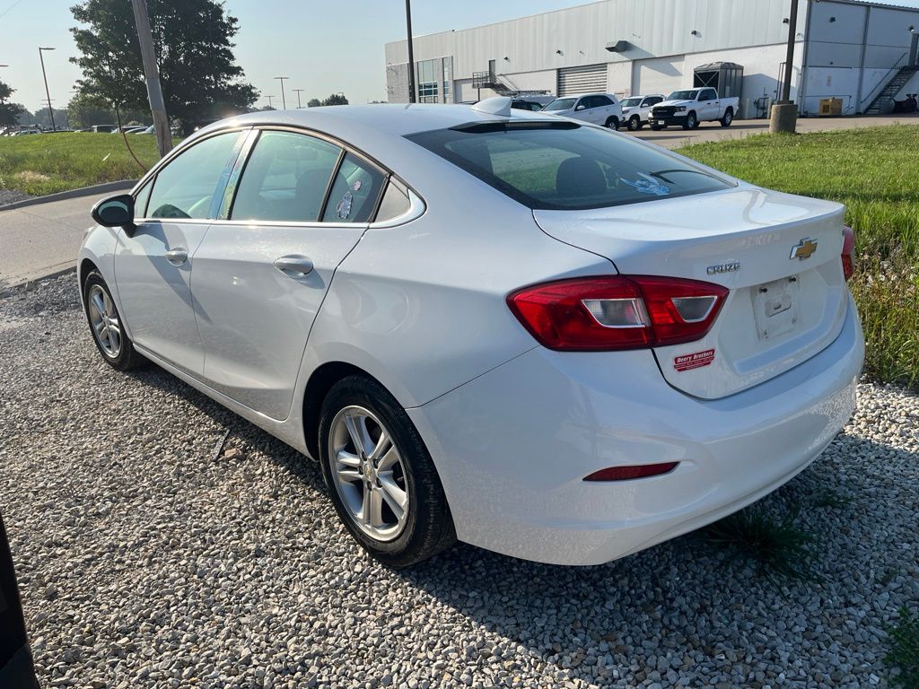 Used 2017 Chevrolet Cruze Sedan