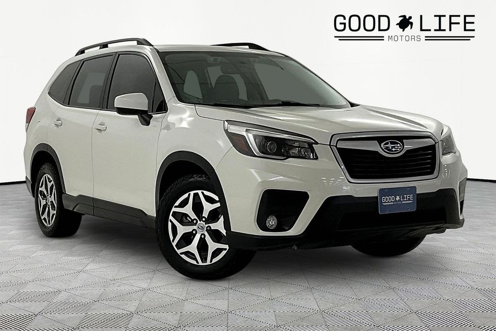 Crystal White Pearl 2021 Subaru Forester Premium Crossover AWD SUV / Crossover All-Wheel Drive Continuously Variable Transmission