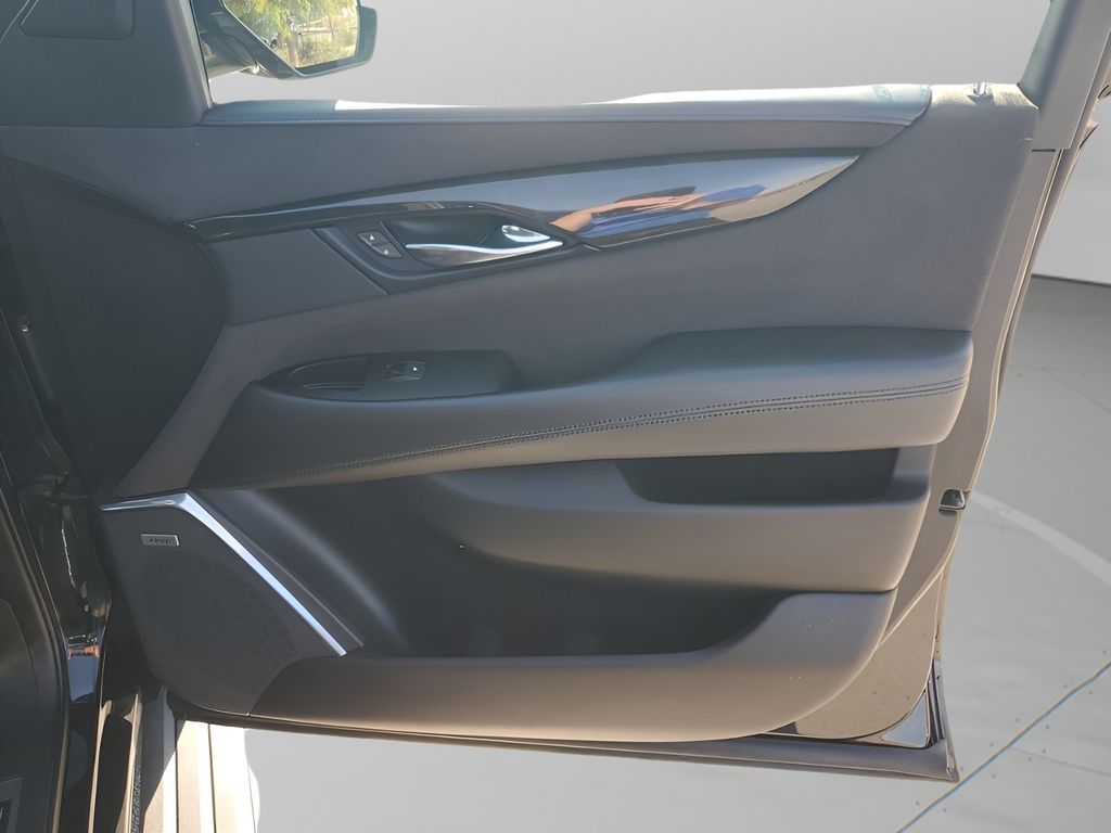 Used Car 2020 Cadillac Escalade  Platinum Edition For Sale Under $35,000 In Austin, Texas