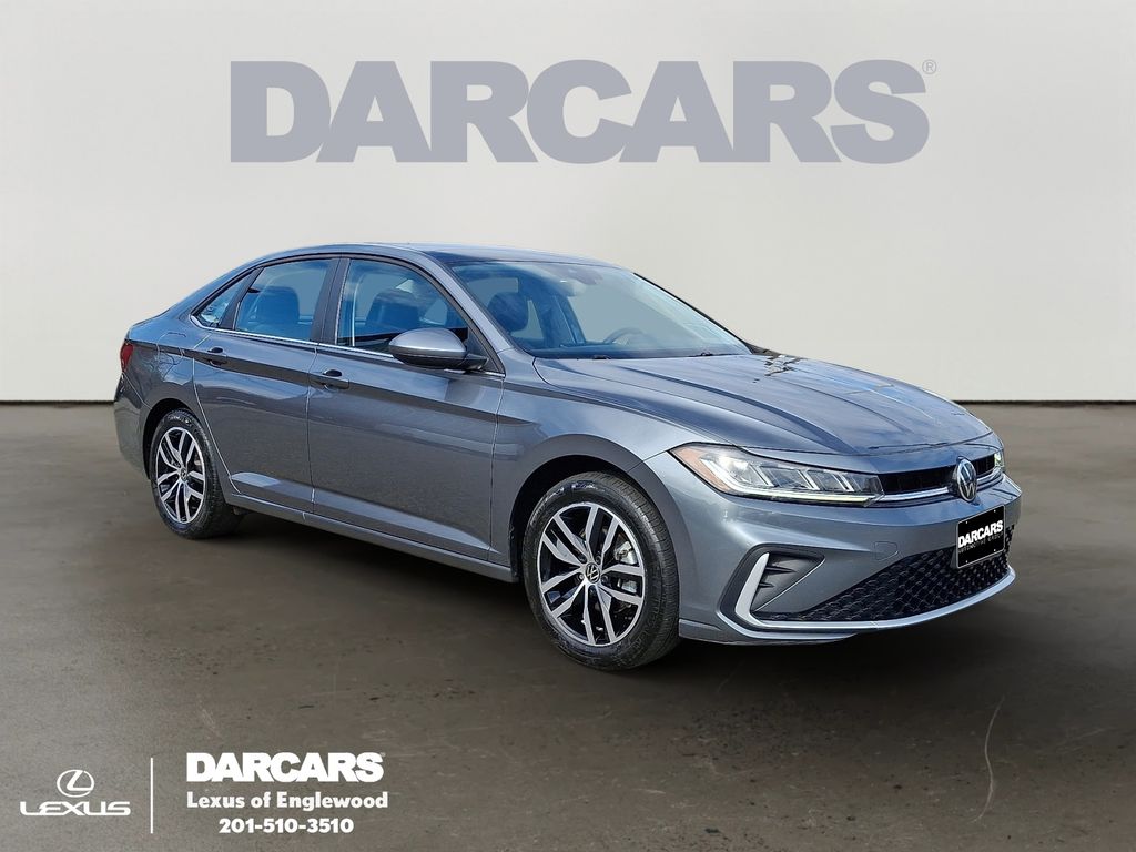 Pyrite Silver Metallic 2025 Volkswagen Jetta SE FWD Sedan Front-Wheel Drive 8-Speed Automatic