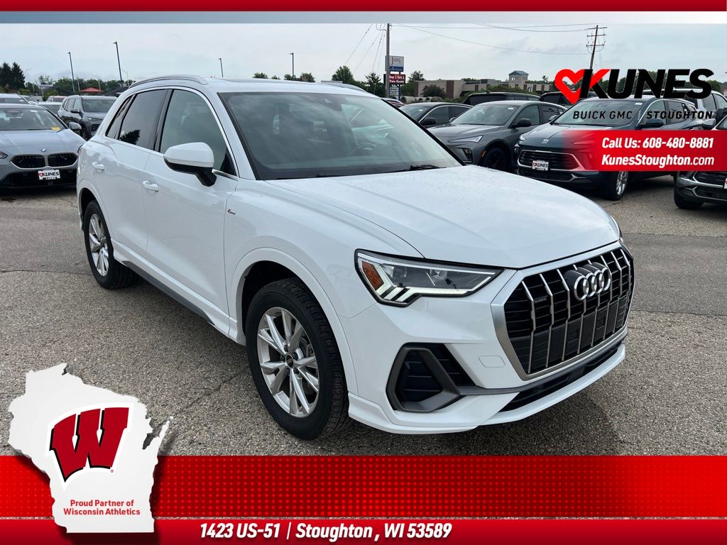 2025 Audi Q3 quattro Premium S Line 45 TFSI