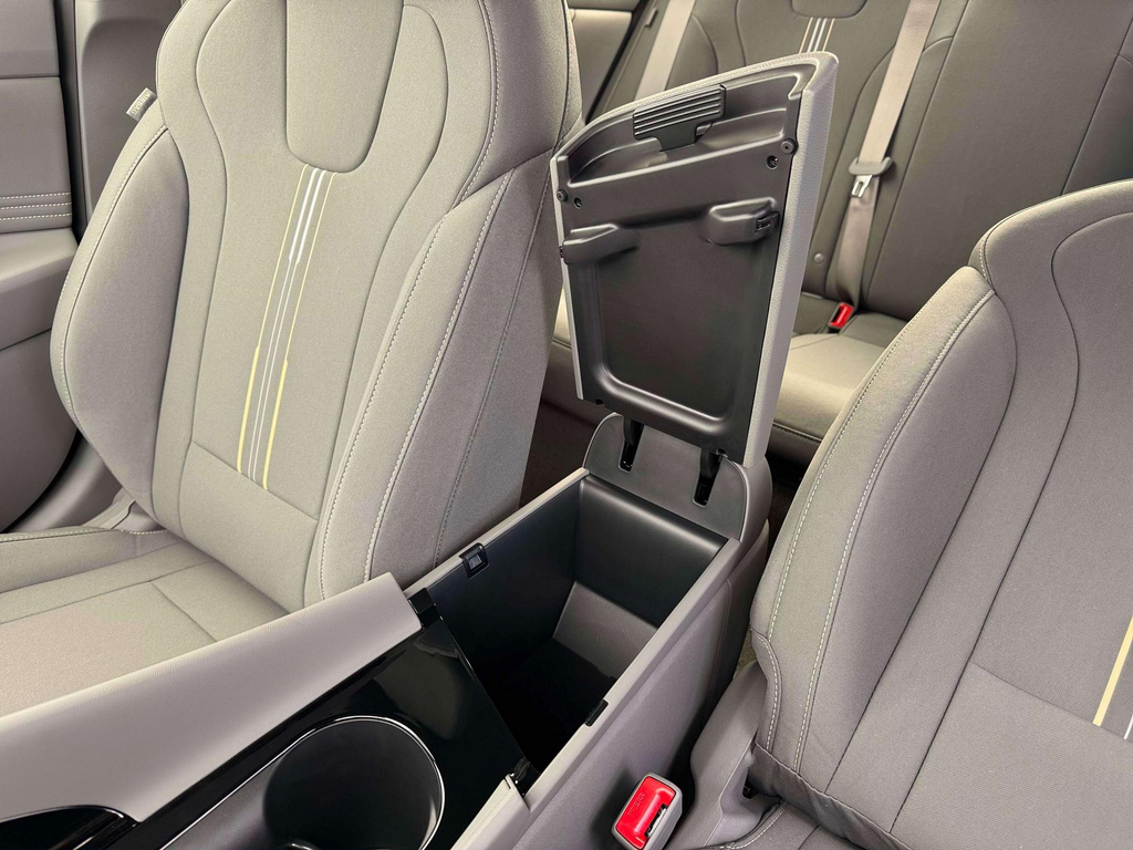 New 2026 Red Hyundai SEL Sport image 18