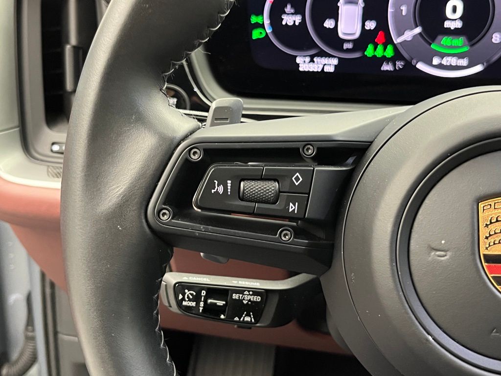 Thumbnail: 2024 Porsche Cayenne - 13