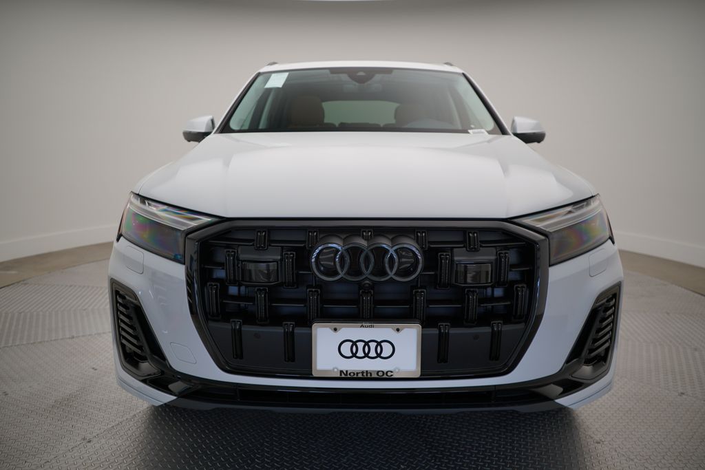 2025 Audi Q7  5