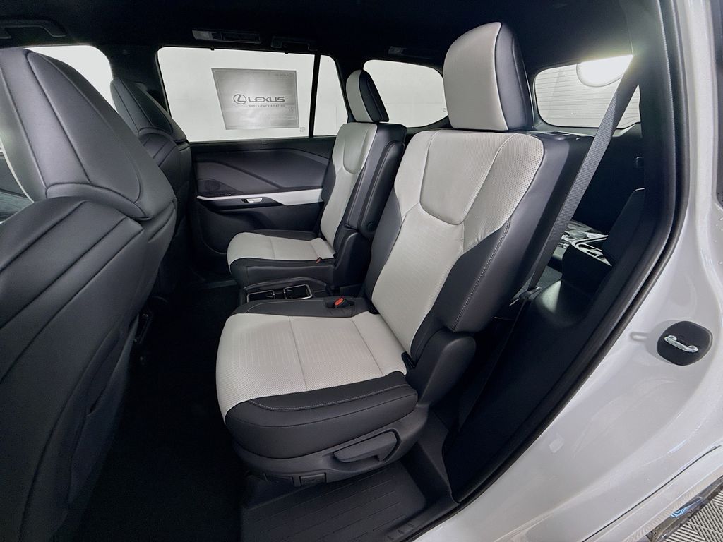 Thumbnail: 2026 Lexus TX - 17